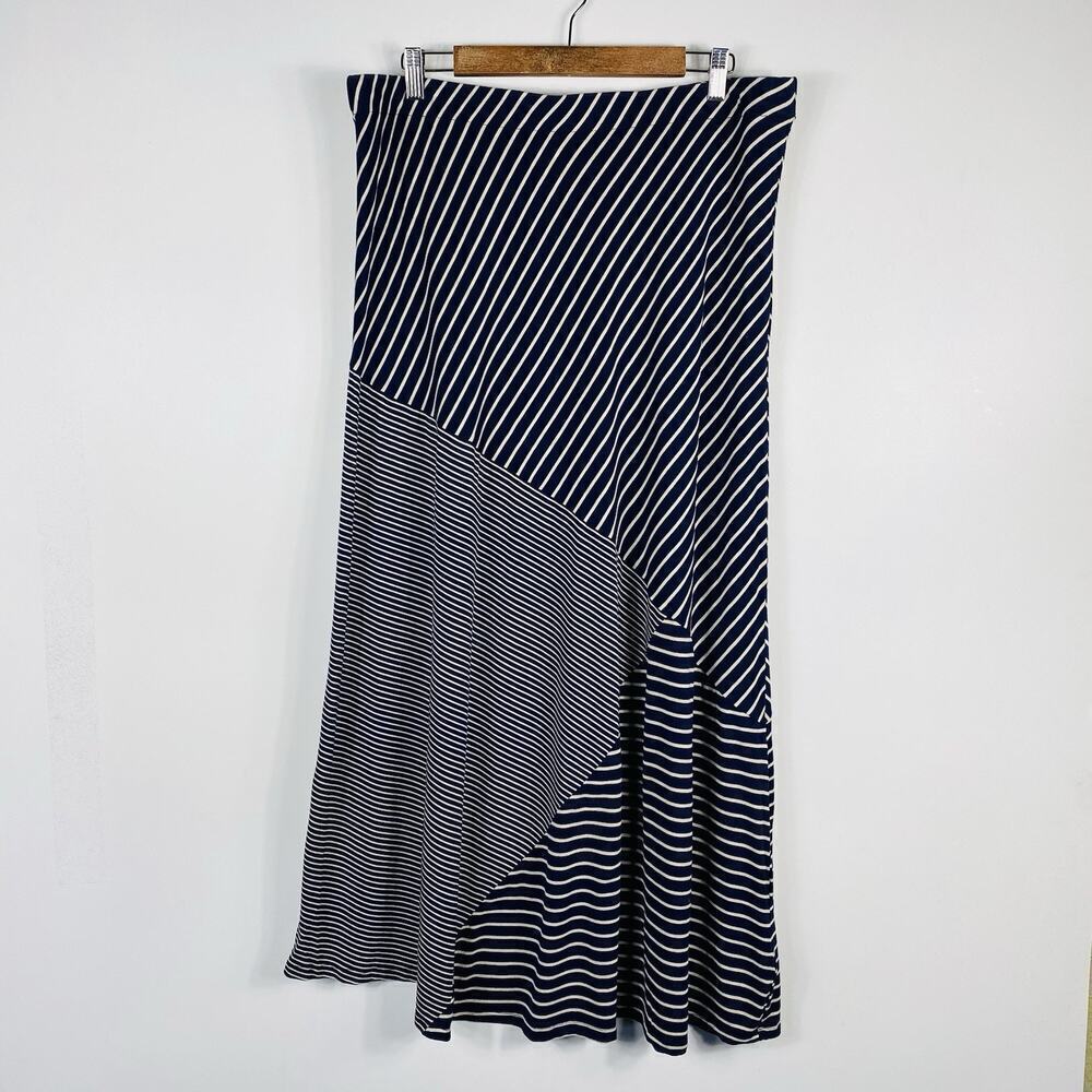 Coldwater Creek Size Large Striped Pull On Maxi Skirt Navy Blue